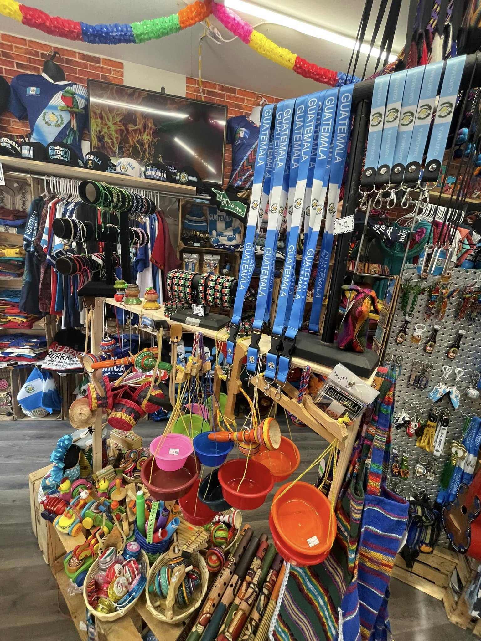 Toys & Crafts